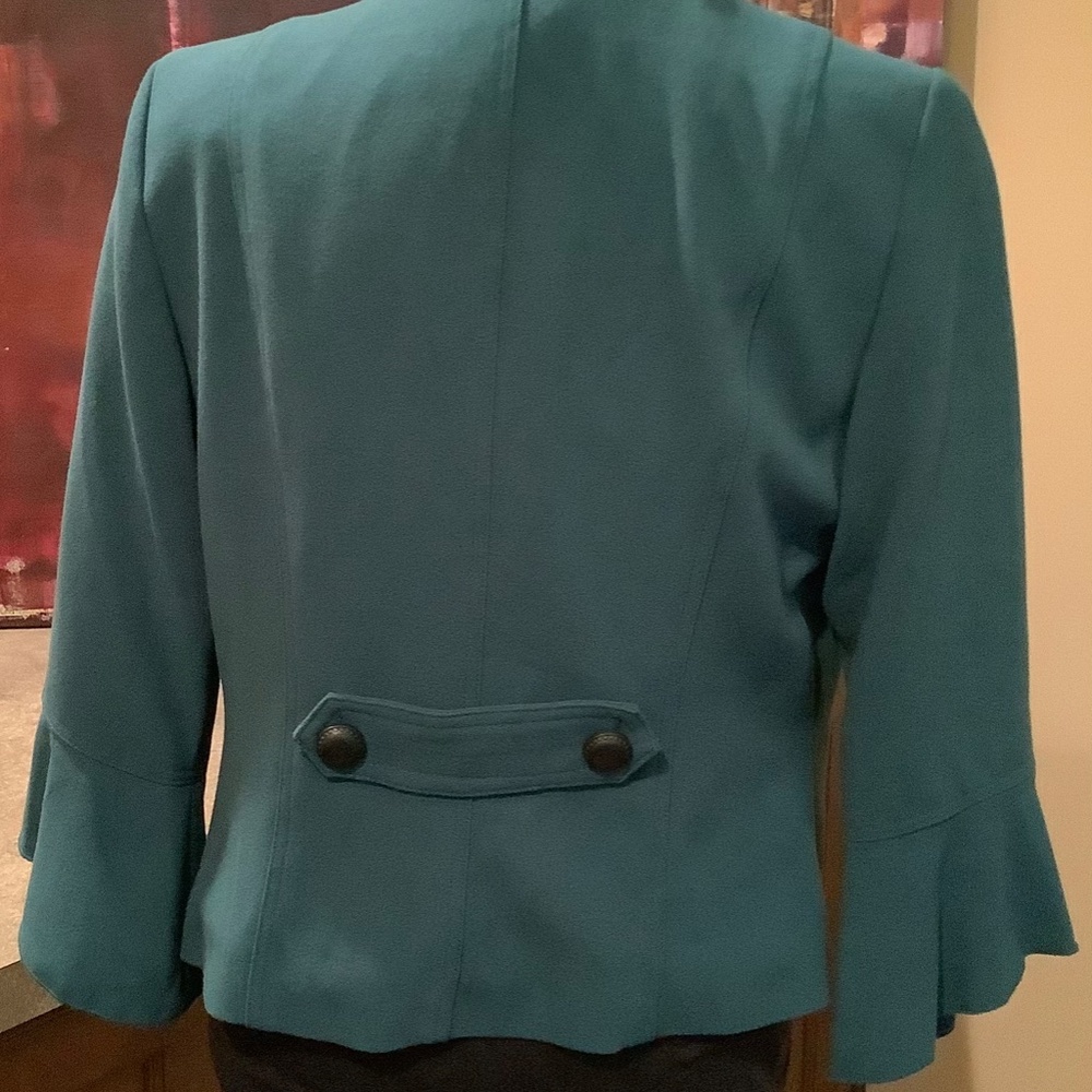Insight size 2 jacket. - Picture 4 of 10